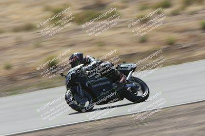 media/Apr-20-2025-AHRMA (Sun) [[393a79c373]]/Race/Group 10/Turn 4b/